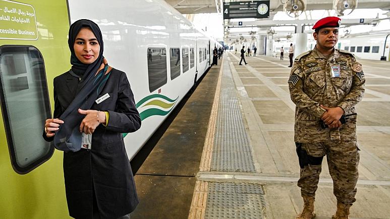 برای اولین بار در عربستان سعودی زنان راننده قطار می‌شوند