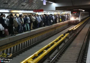 مترو و اتوبوس تهران یک هفته دیگر رایگان ماند
